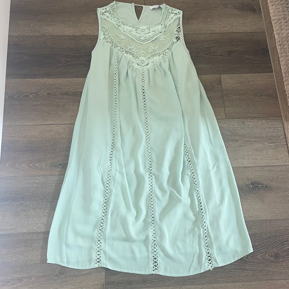 Lace Tank Dress - Picture 2 of 8